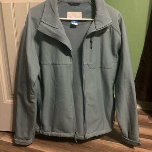 Columbia women’s Omni-shield  Performance Jacket